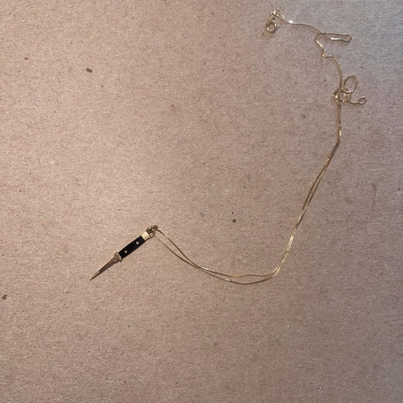 Gold and Black Onyx Necklace - Picture 3 of 5